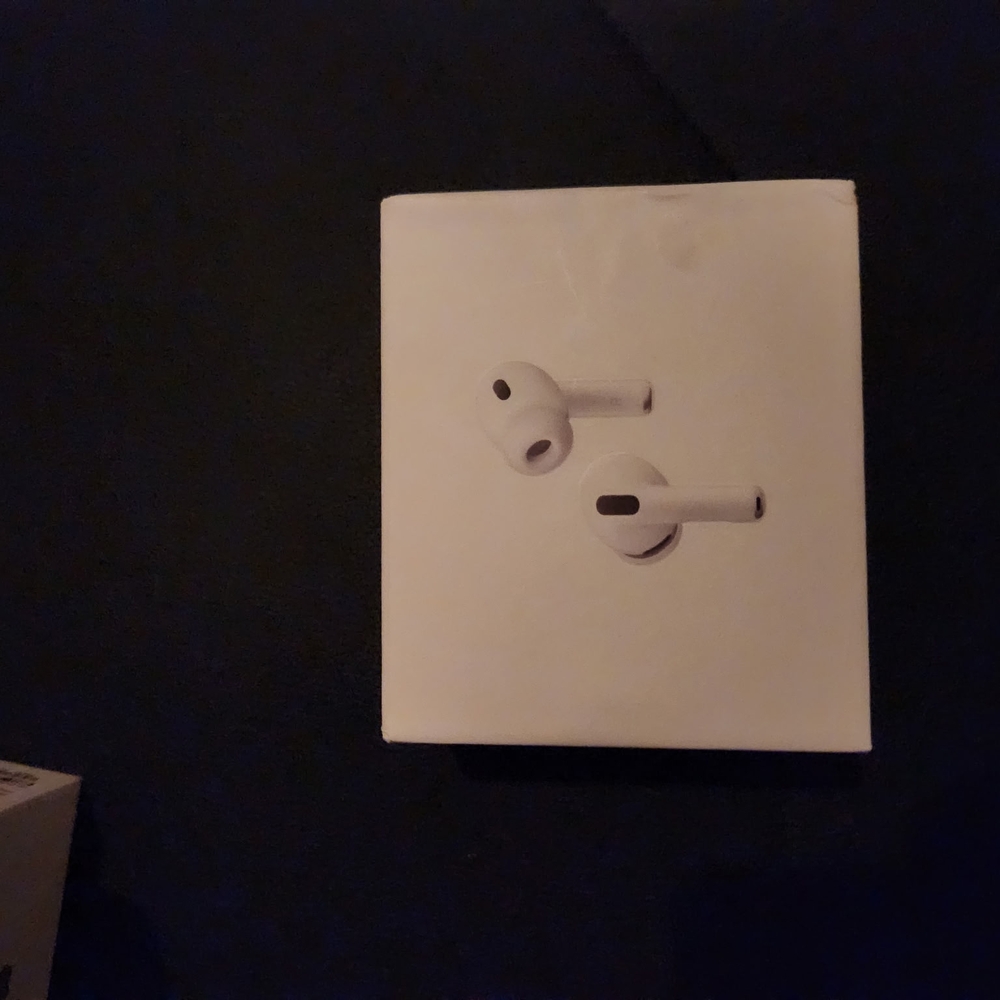 White Wireless Earbuds Ipod 3
